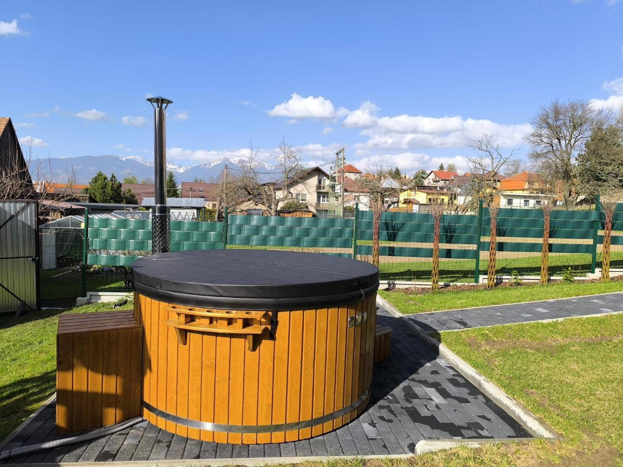 Chata Zavazka Závažná Poruba Esterno foto